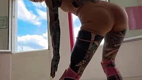 Exotic Anuskatzz Shows Athletic Fitness In Heels Pole Dance Compilation