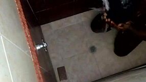 i see my girlfriend in the shower spying on her