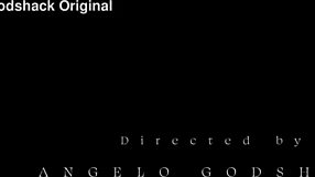 Sofia Smith v 6on1 gangbangu s análním šukáním, polykáním spermií, roztaženou prdelí v drsném dvojitém a močení!