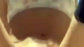 hey, i just sat down so nicely on that small young cock, feeling every bit.