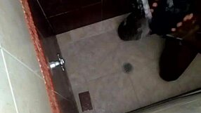 i see my girlfriend in the shower spying on her