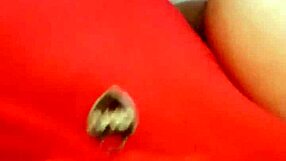 Gretala sdílí svou aktualizaci červené kombinézy z 23. května 2024