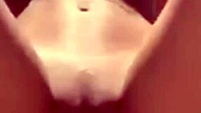 hey, i just sat down so nicely on that small young cock, feeling every bit.