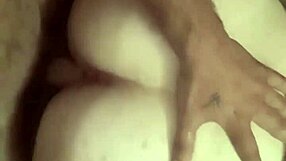 Slow Down Babe In Relaxed Chat