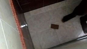 i see my girlfriend in the shower spying on her