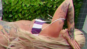 can this ts vanessa rafaella in recife really handle a promo video like that?