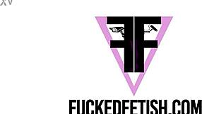 Watch this big tits brunette Latina pop balloons in funny comic fetish solo!