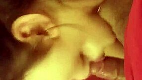 Big ass white girl performs blowjob sucking on dick with deepthroat action