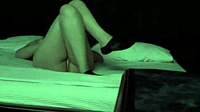 PUTA COLUNA GOES CRAZY IN AMATEUR PROSTITUTE ACTION!