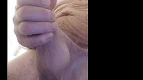 i'm an old man all shaved up and feelin real horny solo