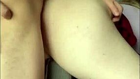 Hé, deze perfecte blonde studente liet me eindelijk haar grote natuurlijke tieten aanraken buiten in het openbaar