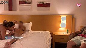 Humilhando O Corno Da Rainha Hotwife O Fer Fodeu Ela Gostoso Na Frente Dele Que Ficou So Olhando