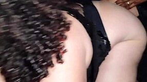 พาภรรยาน้องสาวไปกลอรี่โฮล สาวอวบผมหยิกกลืนควยดำยักษ์น้ำแตกคาปาก