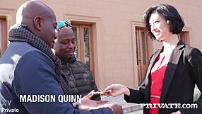 Saya ubatkan kebosanan saya seperti Madison Quinn dengan pengembaraan gangbang interracial yang mendebarkan