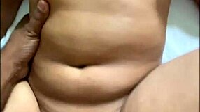 Hot Desi Babe Goes Viral In Her Latest Intriguing Video Clip