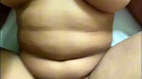 Hot Desi Babe Goes Viral In Her Latest Intriguing Video Clip