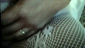 my delicious milf pussy lips are so wet! want to taste, husband?