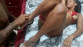 Casada Sofreu Na Piroca Do Vendedor De Morango Do Ceasa