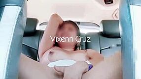 Inabutan Ng Libog Sa Byahe Risky Public Solo Fingering With Squirting!