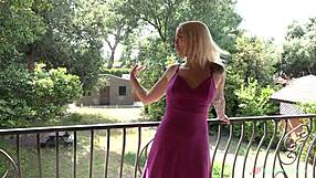 blonde beauty alex grey shines in her latest appearance