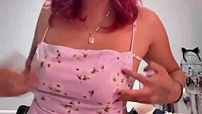 Baby Girl Squirting Wet Pussy on IG Live