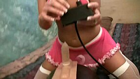 I'm breaking my pussy riding this new toy with wet masturbation all alone