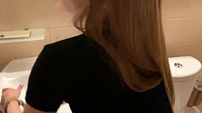 Ah be spor salonu güzeli banyo sikiş davetime evet dedi