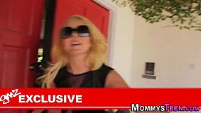 Milf stepmom starts rimming the blonde babe. It's her first time in lesbian fingering.