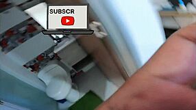 Squeezing stepsister's white booty after long absence jhodez1