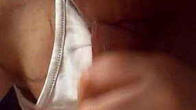 Faslı gerçek saksoyu tutkulu şekilde göstereyim sana