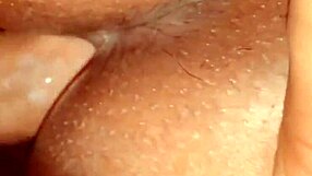 Big ass Ella le encanta de perrito with close up cum in doggystyle bent over friend girlfriend