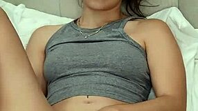 latina uses vibrator for wet pussy orgasm