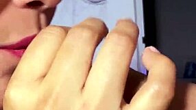 sexy mexican babe sucks on enormous cock in homemade video