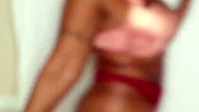 bikini mamasota diosa de ebano lenita washington showin off her big ass... oh god its so hot