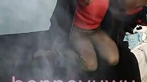 Argentinian Bonneyuwu Enjoys Working Her Favorite Job In 10 35 Session