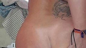 Shoving vibrator deep in my ass! Come jerk off with me baby, it's so hot!