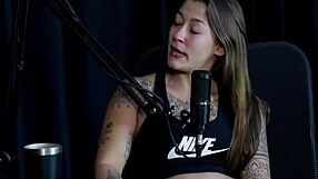 What happens in this naughty interview full of debauchery with Flor de Damiana and Vovô Moai in Porn Cast Brazil part 2?