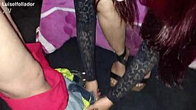 una rica mamada de mi cuñada con ese big cock en el bedroom 😏