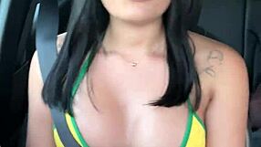 This hot Asian from Cabo Frio draws a fan for a special ride in an exciting giveaway