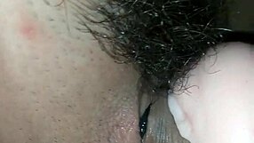 Teen Solo Thủ Dâm Lồn Giả