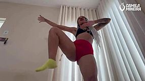 Colando Bucetinha Apertada Na Sua Cara Dancando Funk Em Shorts