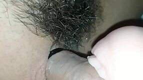 Teen Solo Thủ Dâm Lồn Giả