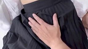 อยากเห็นหีชมพูเปียกสาวออฟฟิศโดนจิ้มรูป่ะ?