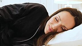 Tiny young 18+ milf with natural tits and tight pussy rides hard in homemade sex tape