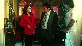 Hot Amateur Indian Mature Woman in Action