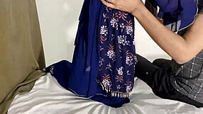 אישה הודית וחבר בעל שכבה בסקס סודי כשהתעצבנה זיונים גסים