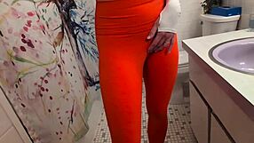 i'm bursting to pee so bad my pussy's dripping watch me explode in golden shower desperation