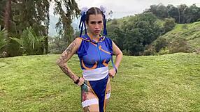 chun-li sucking cock hard then twerking that cosplay ass outdoor