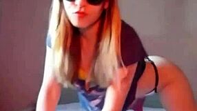 I mean, as Bonneyuwu, I'm just here in bed slipping those canicas into the preservativo.