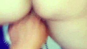 全裸ポーズでオナニーまじエロ